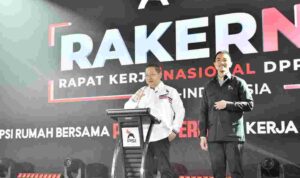 Kejutan Politik: Rusdi Masse Resmi Gabung PSI, Kaesang Pangarep Pasangkan Jaket di Rakernas Makassar