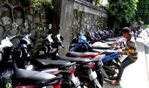juru parkir di Makassar