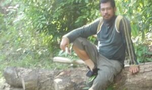 Ketua Yayasan Lingkungan Hidup (YLH) Tana Merah, Abdul Rahman